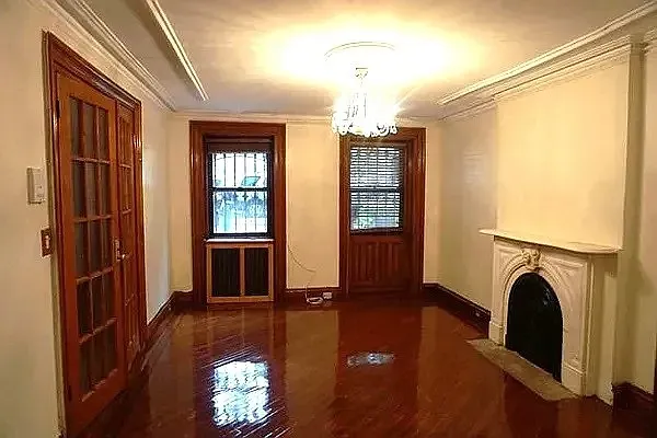 Rented by H.P. Greenfield Real Estate | media 10