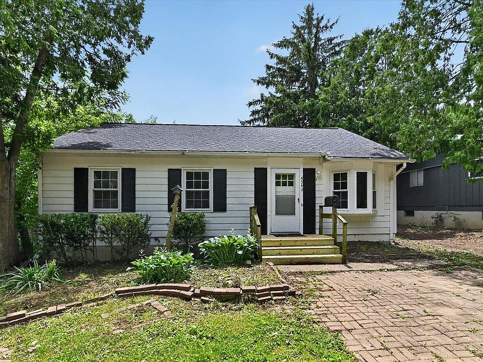 1st image of 4345 Lilac Ln
