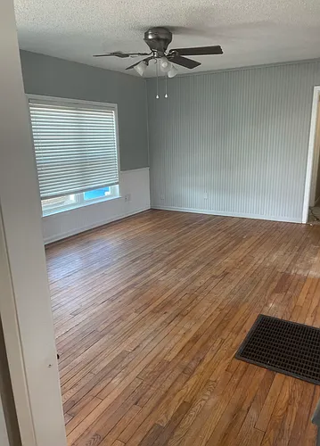 3012 Thomas Ave Photo 1