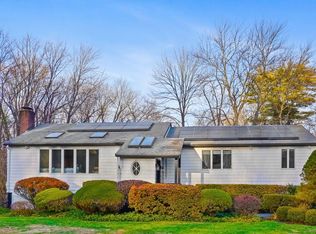 10 Tupelo Rd, Westport, CT 06880