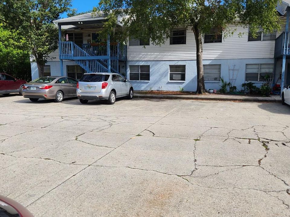 1st image of 4290 76th Ave N