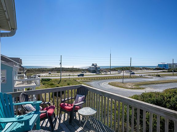 4th image of 113 Summer Place Dr