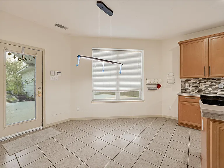 13911 Blue Vista Dr — Photo 8