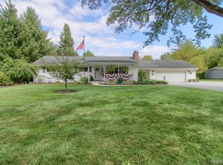 10784 Exeter Rd, Carleton, MI 48117