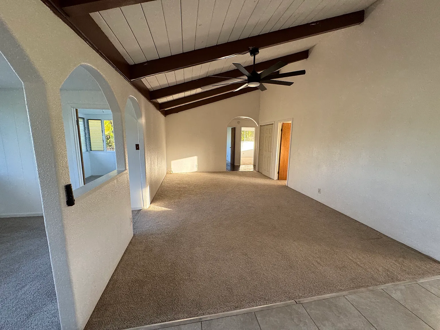 3 bed, 1152 sqft, $2,000 — Photo 3