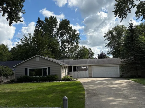3265 Chambourne St, Commerce Township, MI 48382