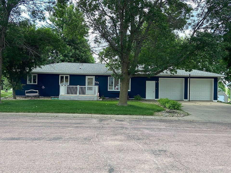 2nd image of 501 Jefferson Dr