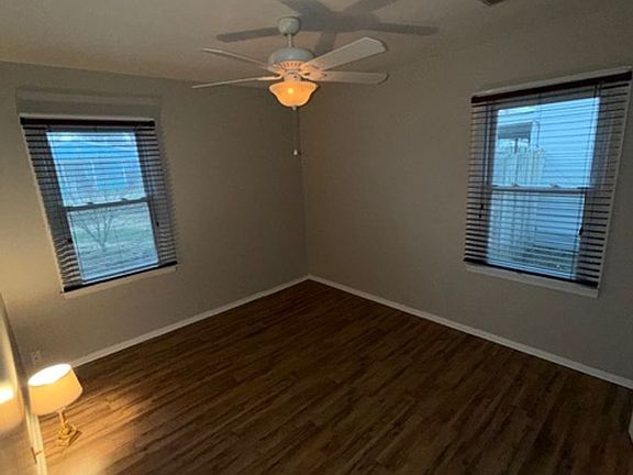 4th image of 4219 Longfield Dr
