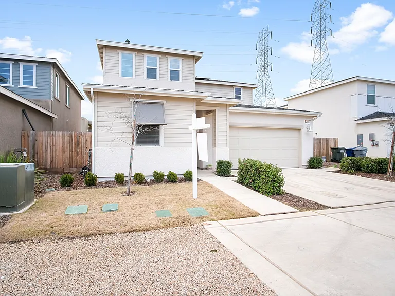 2455-00 Explorador Dr — Photo 3