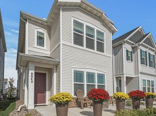 8042 Arrowwood Ln N, Maple Grove, MN 55369