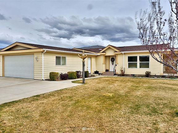 You will admire the great curb appeal of this home. 