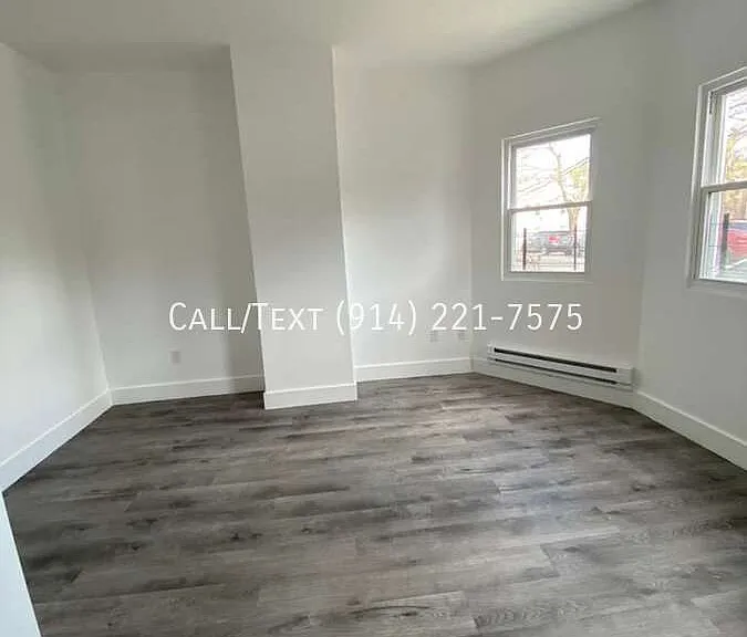 25 Riverview Pl #2N — Photo 1