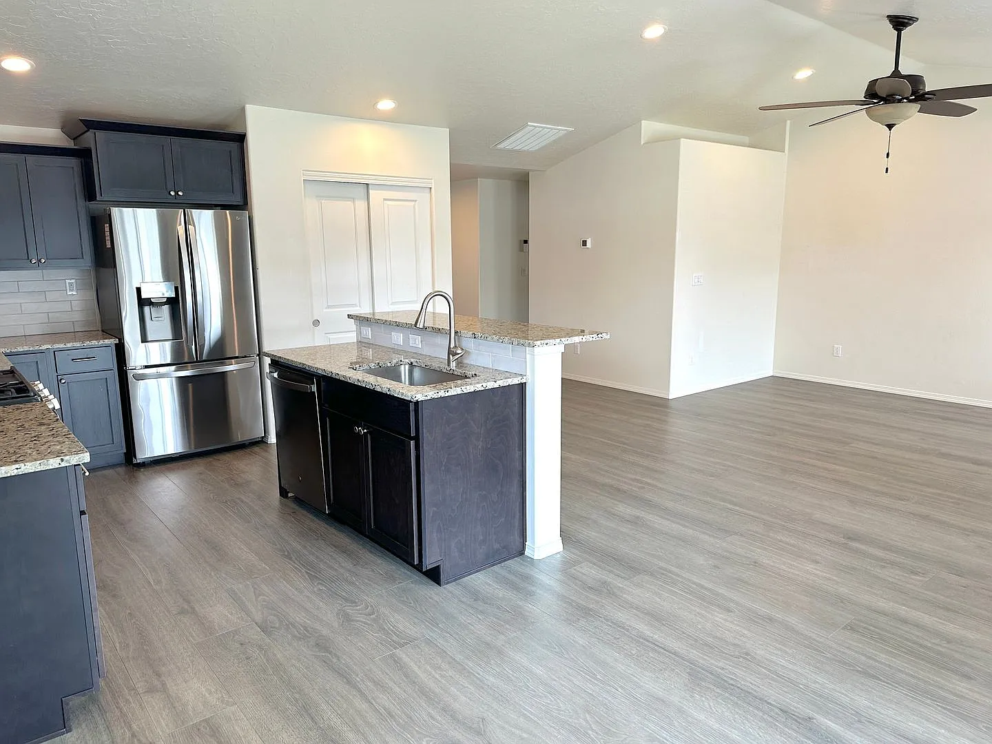 3-Bedroom in Middleton — Photo 4