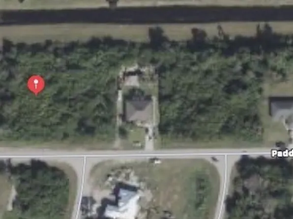 341 Paddock St, Lehigh Acres, FL 33974