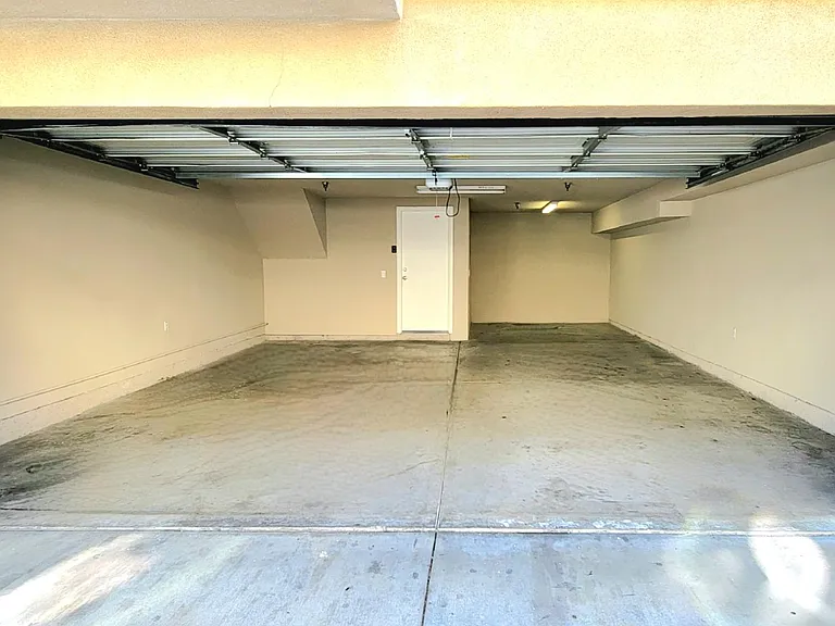 3 car garage