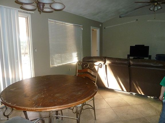 5th image of 336 S Laveen Dr