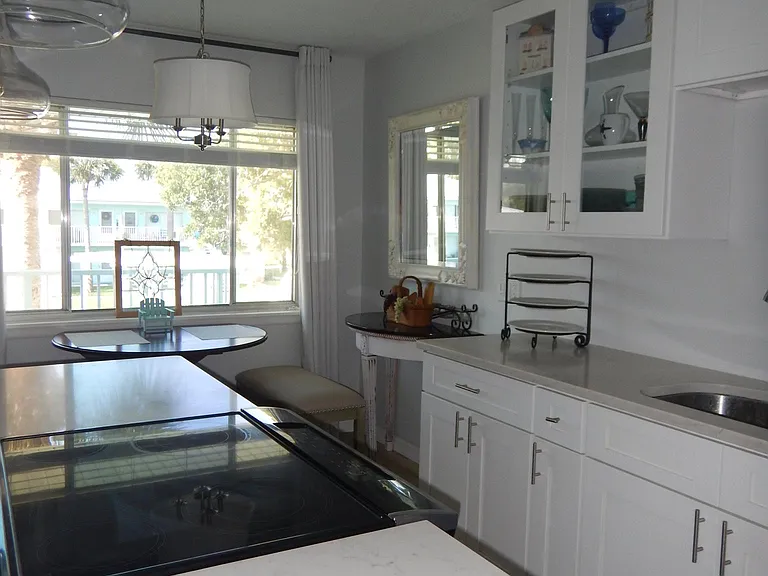 541 S Peninsula Ave #B14 — Photo 3