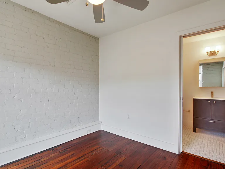 108 W Broughton St #3C — Photo 3
