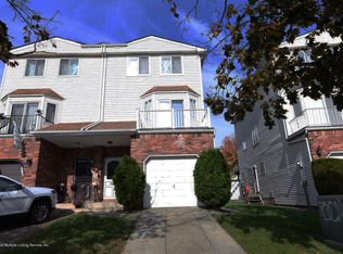75 Corona Ave, Staten Island, NY 10306