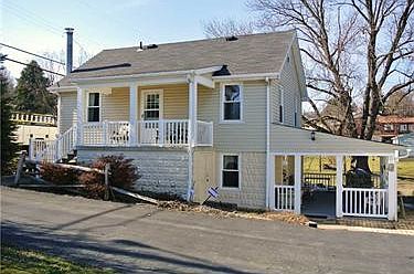 1st image of 104 Kinney Dr
