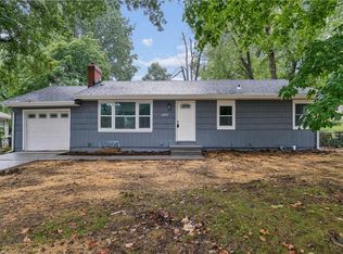 6809 W 72nd Ter, Overland Park, KS 66204