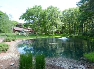 1154 Eng Settlement Ave N, Burlington, WI 53105