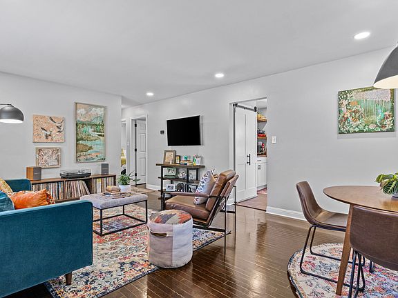 4th image of 626 Nakomi Dr