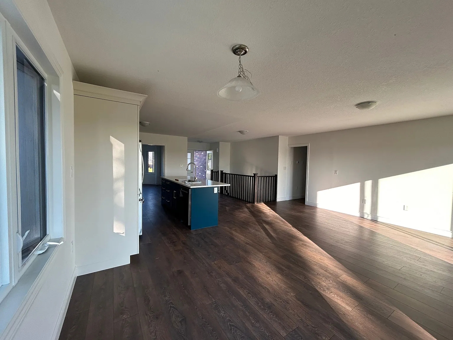 4 bed, 1507 sqft, $2,995 — Photo 4