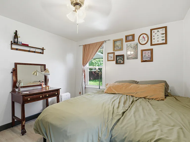 5408 N Adams St — Photo 4
