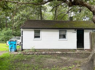 11230 Hall Ave #M, Princess Anne, MD 21853