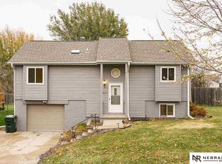 8513 S 142nd Ave, Omaha, NE 68138