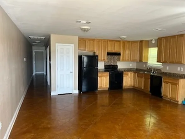 19408 Commerce St, Loranger, LA 70446