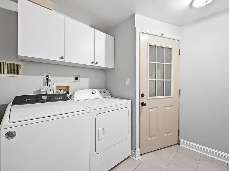 1207 Battery Ave — Photo 16