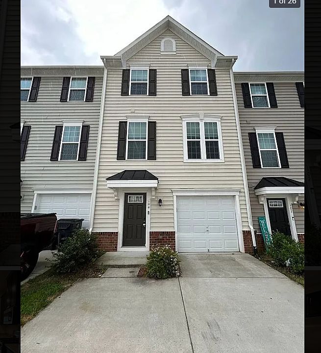 1st image of 104 Lookout Way