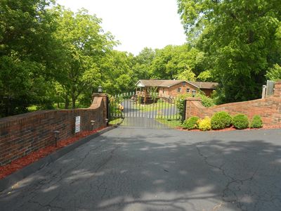 2962 N Middletown Rd, Paris, KY, 40361