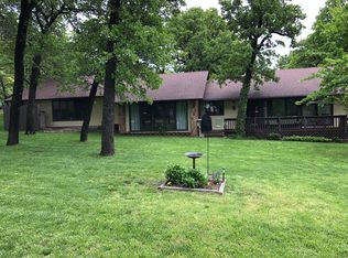 2 Forest Rd, Ponca City, OK 74604