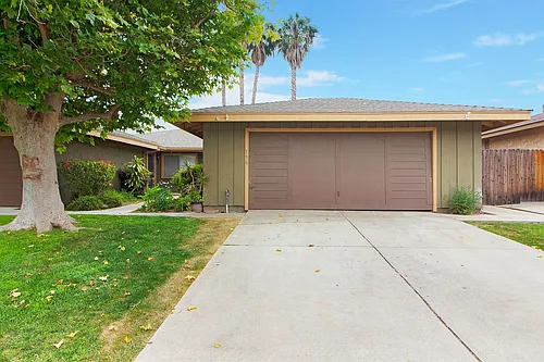 Los Timbres Street Duplex Photo 1