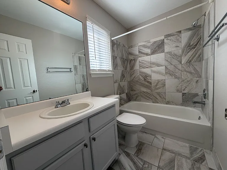 20209 E Purdue Pl — Photo 9