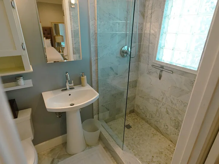 Ensuite Master bath with walk-in shower