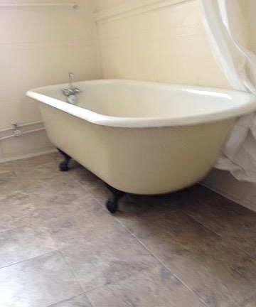 3rd image of 427 Court St
