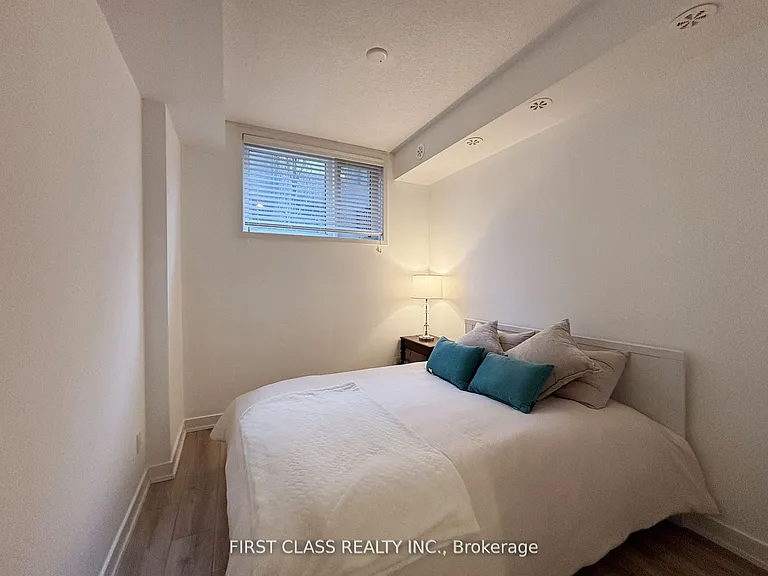 1127 Cooke Blvd #514 — Photo 5