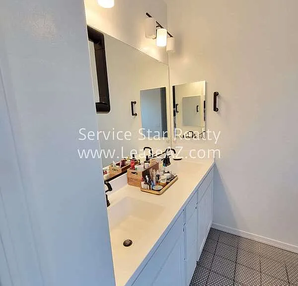 18763 W Rancho Dr — Photo 34