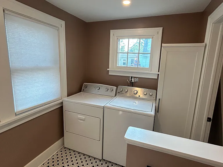 119 McKinley Ave — Photo 8