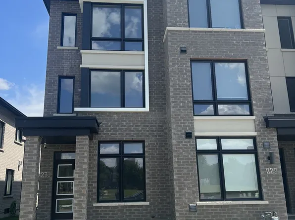 231 Webb St, Markham, ON L6B 1P1