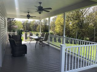 202 Fox Fire Dr, Russell, PA 16345