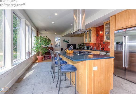 Huge kitchen island!