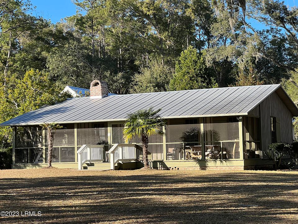 2nd image of 18 Sheldon Lane