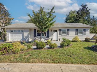 18 Fresno St, Barnegat, NJ 08005