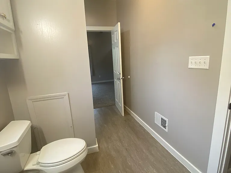 1005 Madison Blvd #2 — Photo 11