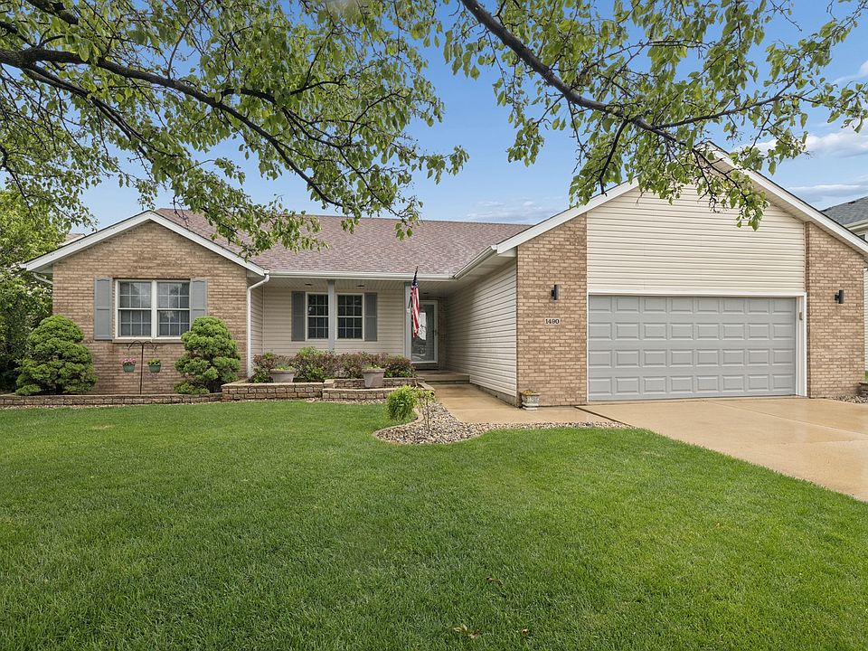 1st image of 1490 Derby Dr